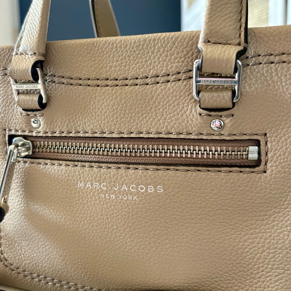 MARC JACOBS Mini Cruiser Leather Crossbody Satchel - Picture 3 of 9